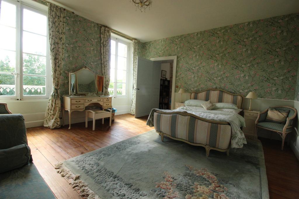Manoir Angle Bed and Breakfast Blanzay-sur-Boutonne Kamer foto